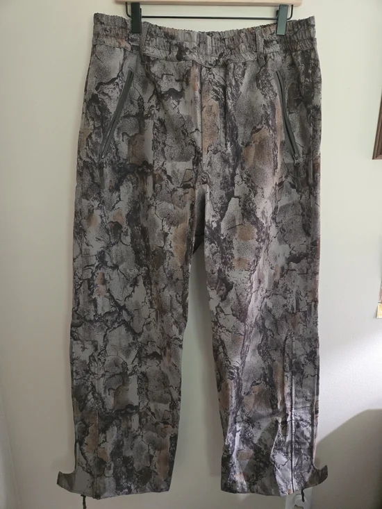 Natural Gear Camouflage Hunting Pants Men’s Medium Tree Bark Camo NWOT Outdoor