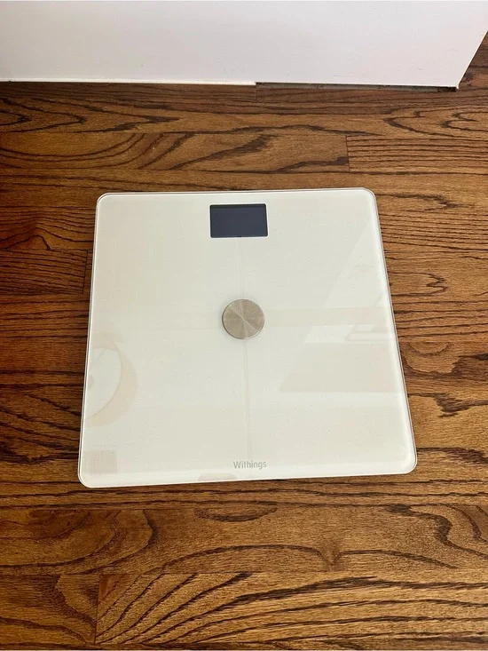 Withings White Digital Body Scale - Accurate Smart Bathroom Scale