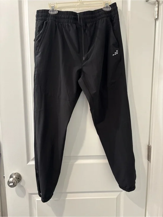 bcg Black Athletic Joggers with Subtle Logo