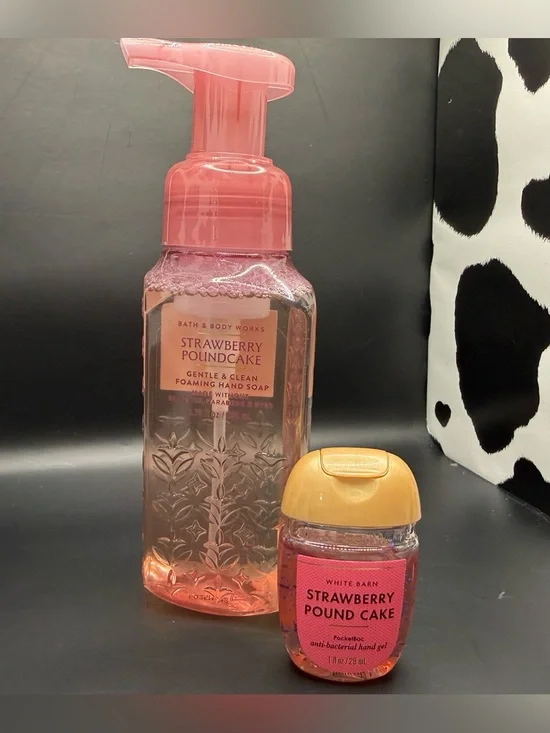 Bath & Body Works Strawberry Poundcake Pink Foaming Hand Soap & PocketBac Duo