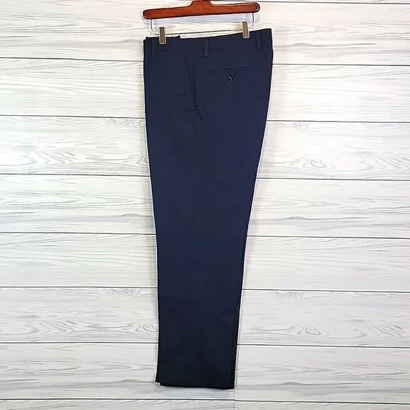Dockers straight fit ultimate chinos in Navy Size 36X32