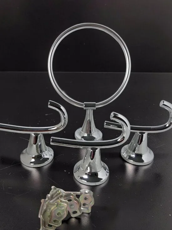 Vintage Chrome Bathroom Towel,Wash Rags Set of 4 With Mounting Hardware
