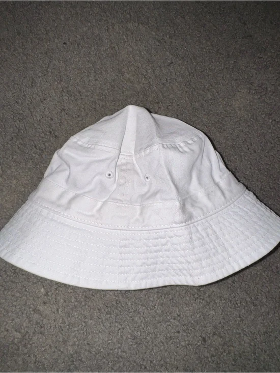 Classic White Cotton Bucket Hat for Women
