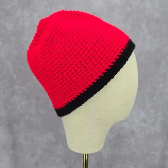 Red Black Crochet Knit‎ Bucket Cap Hat Fun Vintage Y2K Funky Beanie