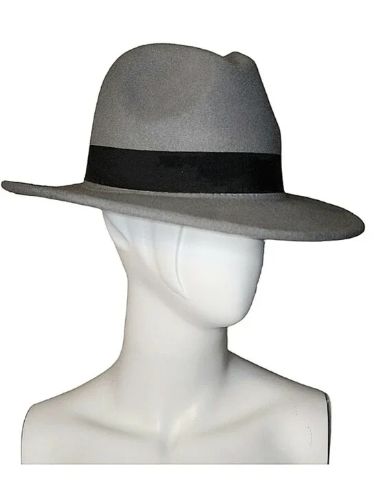 Forever 21 Gray Wide-Brim Fedora with Black Band One Size