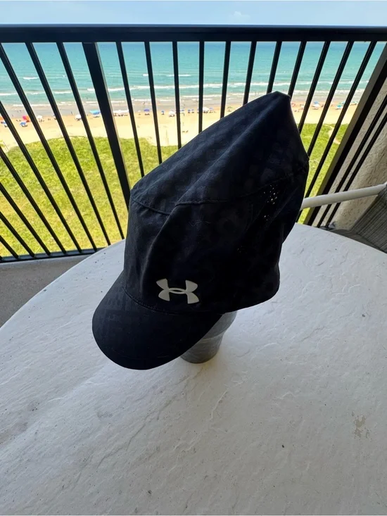 Under Armour, Black Sport Running Cap with Logo