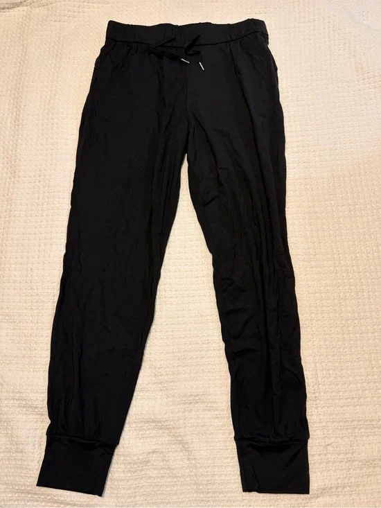 Men's Black Drawstring Jogger Pants — Casual Everyday Comfort