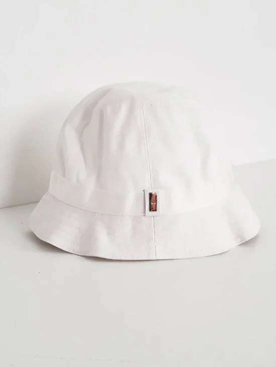 Gucci White GG Bucket Hat Vintage NWT Canvas Gold Hardware