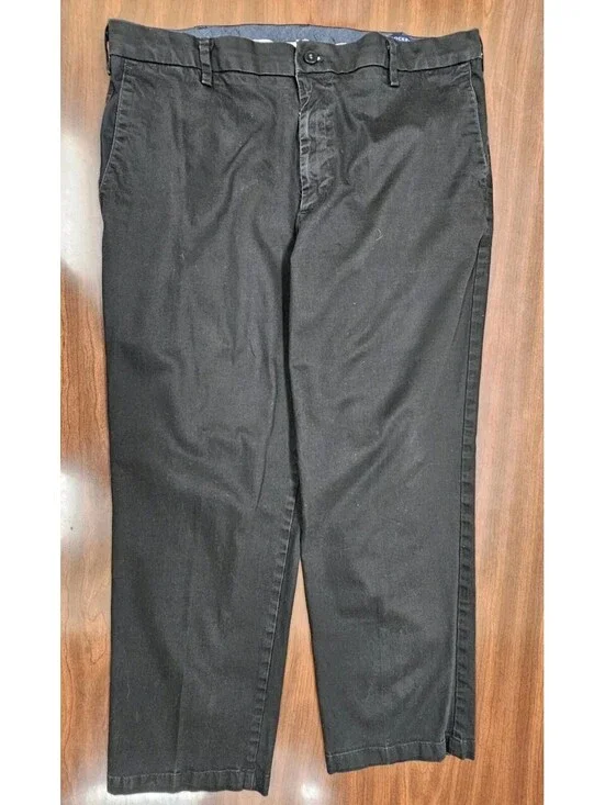 Dockers Signature Khaki Mens 34x28 Black Classic Fit Pants Flex comfort Flat
