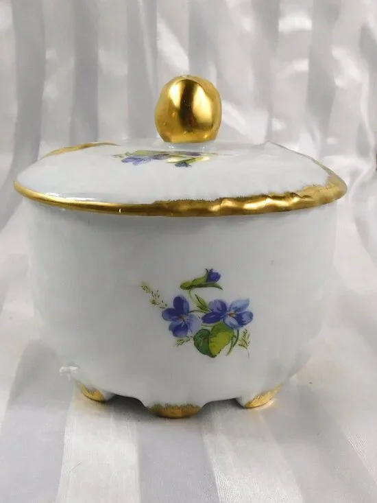 Limoges Castel Covered Vanity Dish # 27033