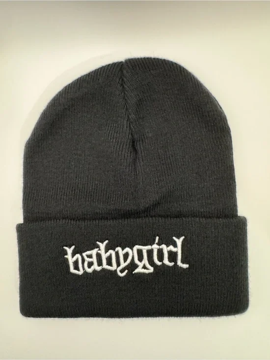 Black 'babygirl' Embroidered Beanie