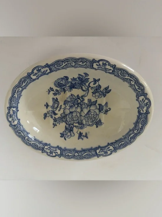 Crown Devon blue and white transferware soap dish