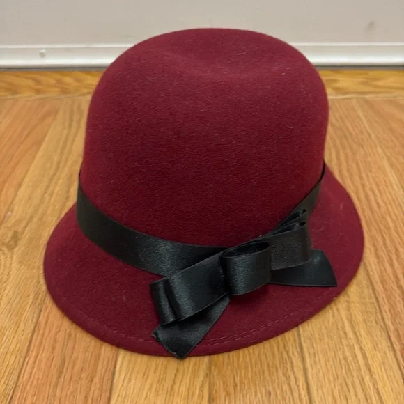 Vintage Burgundy with Black Ribbon Warm Wool Felt Casual Bucket Hat‎