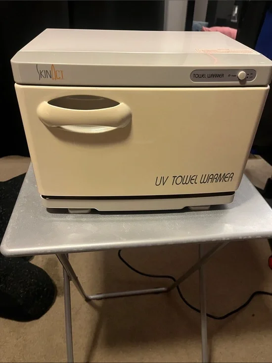 SkinAct UV Towel Warmer