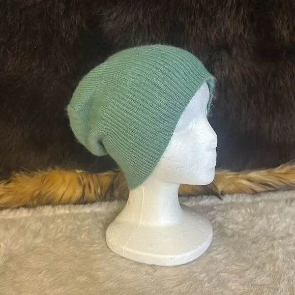 More & More beanie OS (2625)