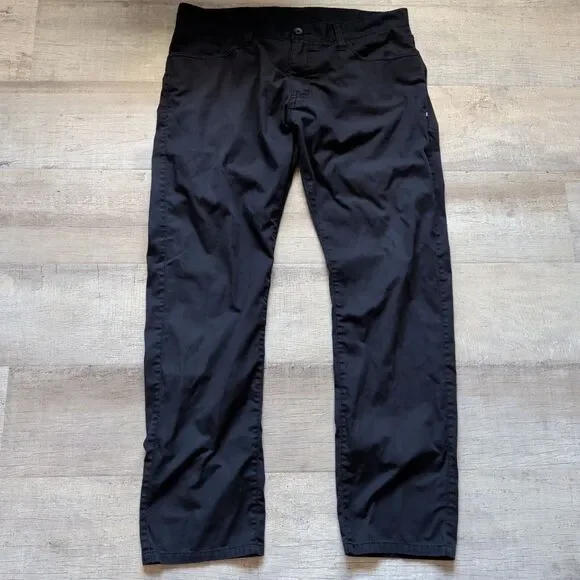 Oakley Pants Mens 38x32 Black Chino Relaxed Fit Casual Golf Outdoor Travel