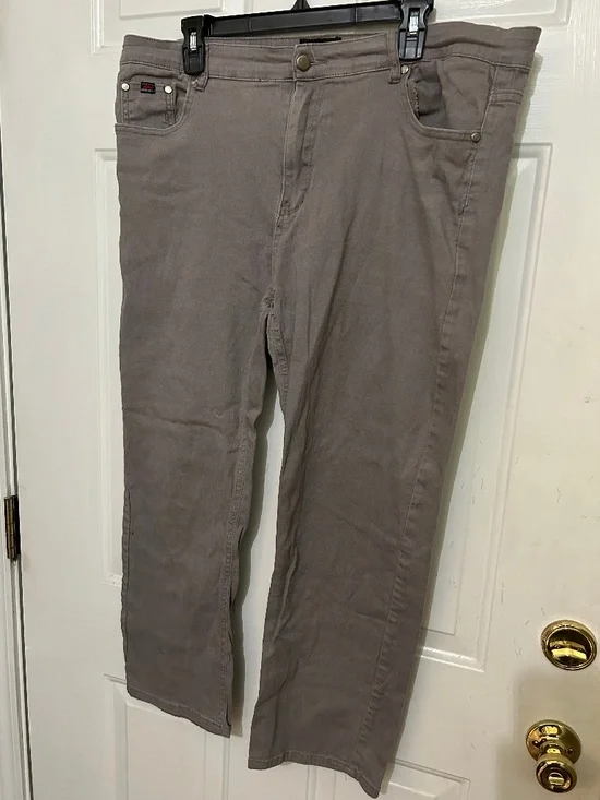 Aeropostale, 42/30, gray