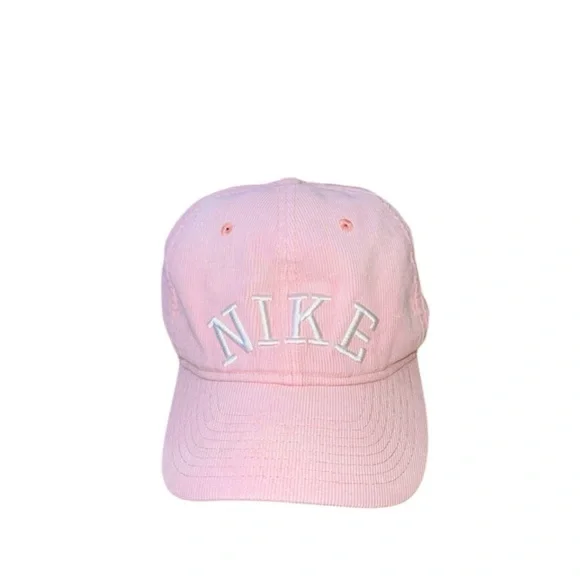 NIKE Retro Vintage Style Pink Corduroy‎ Snapback Cap