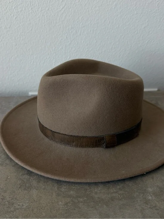 Classic Brown Wool Fedora with Leather Band