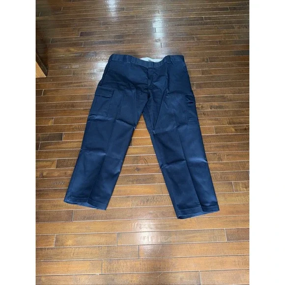 New!  Mens Dickies Cargo Pant Relaxed Fit Straight Leg 44 X 30