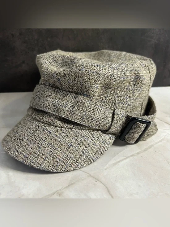 Womens Tweed Baker Boy Cap in Light Beige