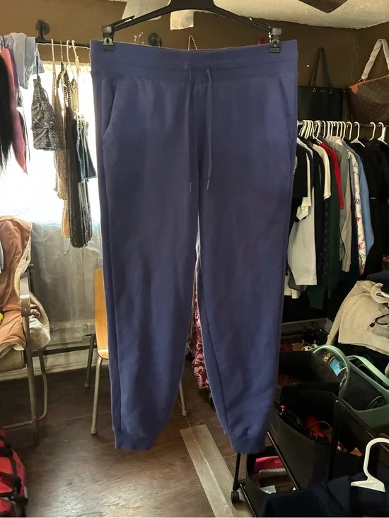 Classic Navy Men's Jogger Sweatpants with Drawstring