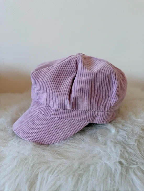 NWOT Mauve Corduroy Baker Boy Cap - M