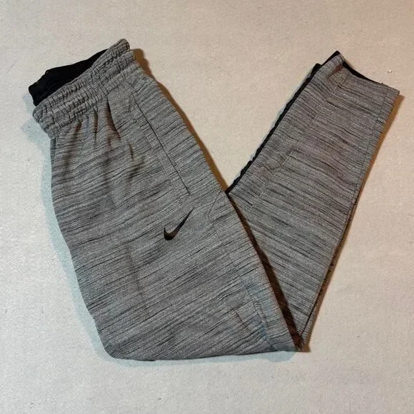 Nike Men's Grey Joggers-tracksuits