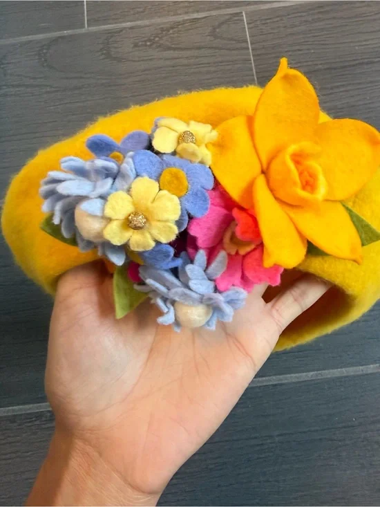 Yellow Felt Flower Cluster Women's Beret