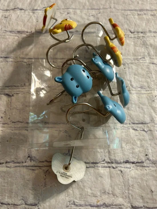 TA-DA INNOVATIONS WIPE CLEAN TIGERS & HIPPOS & ELEPHANTS SHOWER CURTAIN HOOKS