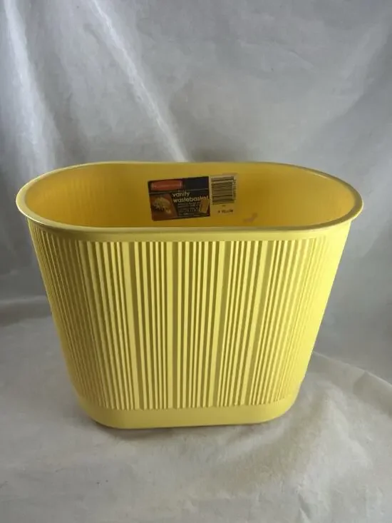 Rubbermaid Ribbed Wastebasket Yellow Trash Can #2954 Vintage 1982