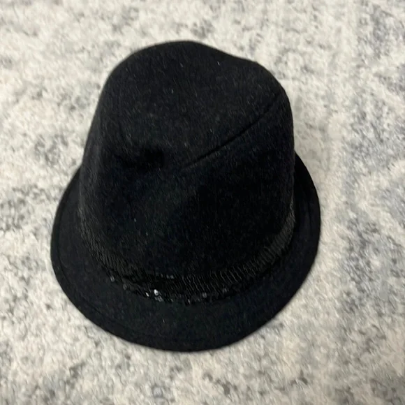 NEW Nine West Hat
