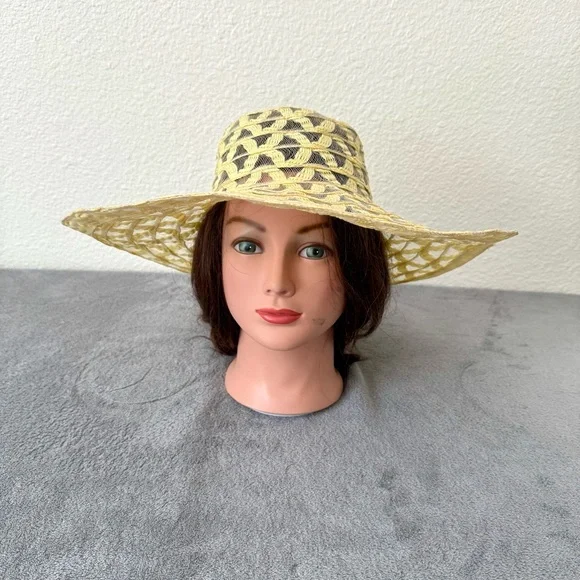 Floppy Light Yellow Women’s Sun Hat, Beach hat