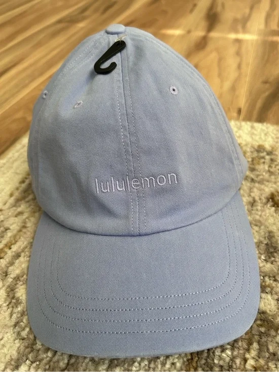 NWT Lululemon Unisex Classic Lavender Ball Cap