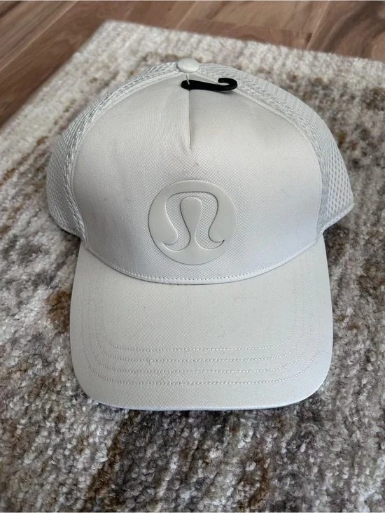NWT Lululemon Cream Trucker Hat