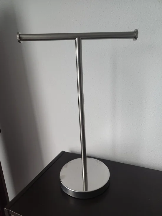 Modern Silver Towel Bar Stand