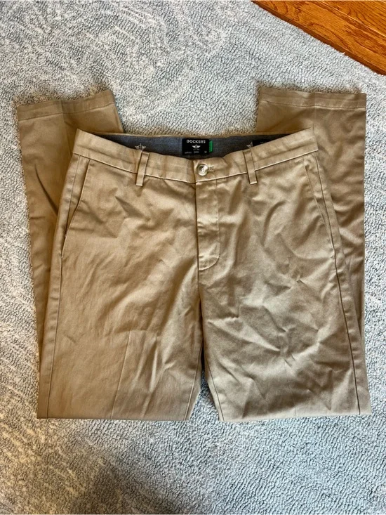 Men's Dockers Khaki Pants - Neutral Tan
