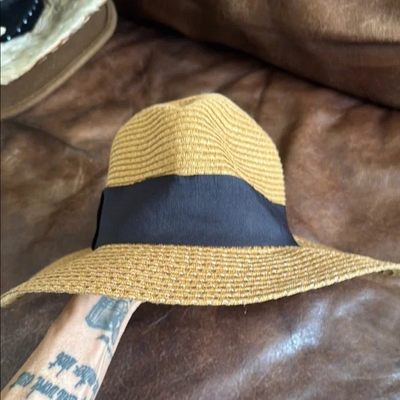 Nordstrom Straw Fedora Hat with Black Band