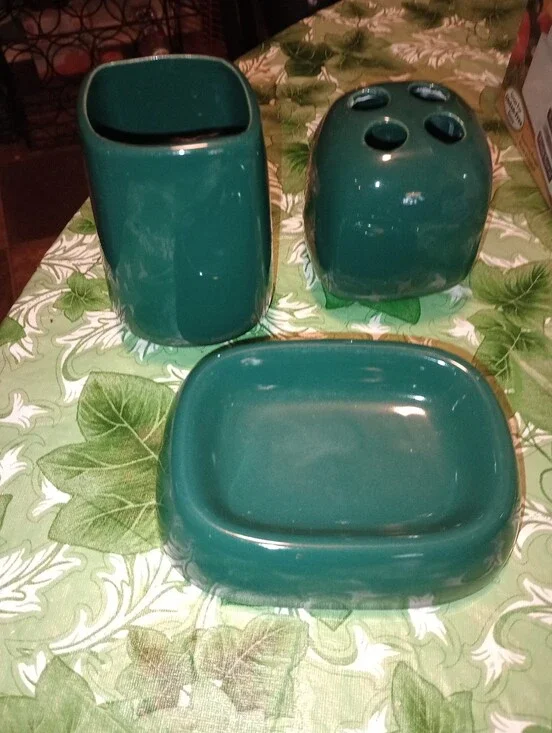 Hunter Green Ceramic Bathroom Set - Toothbrush Holder, Soap Dish, Tumbler