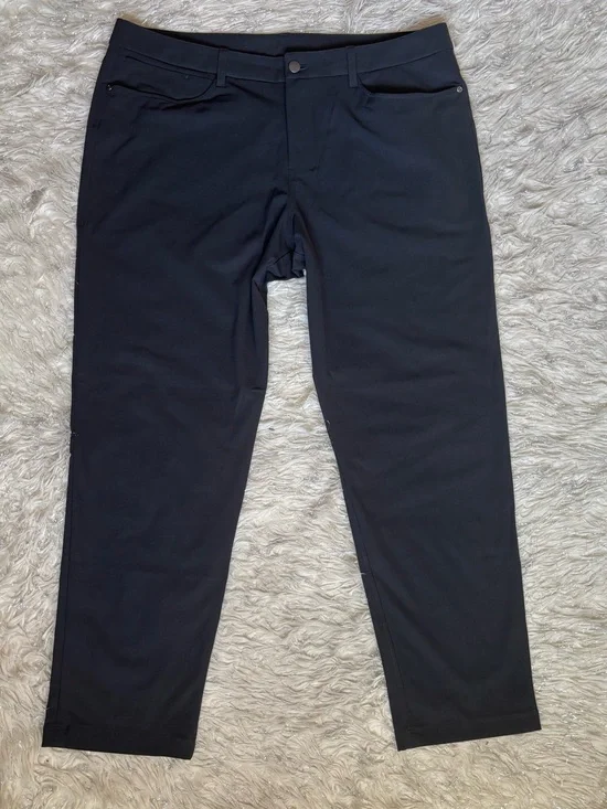 Lululemon Athletica True Navy Classic Fit Warpstreme Pants Size 38