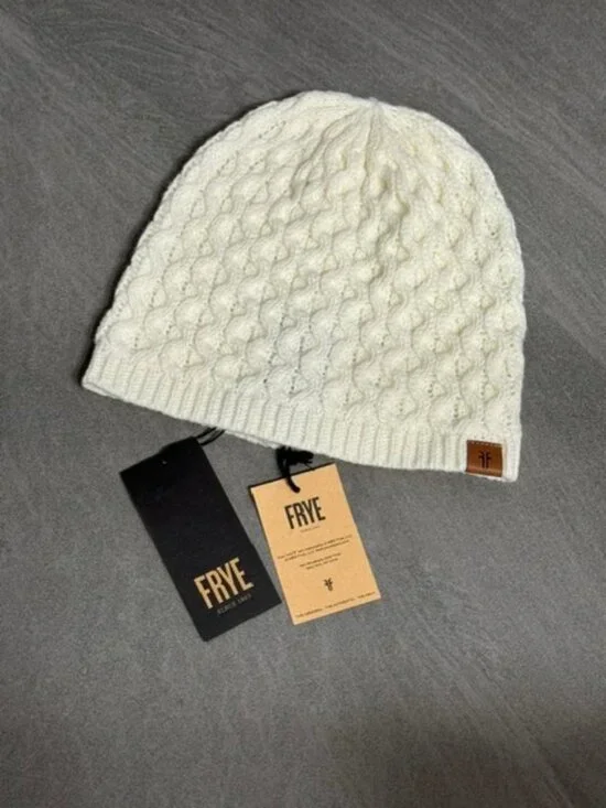 FRYE Women's White Cable Knit Beanie Hat | NWT's | Cozy Winter Classic