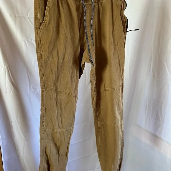 Rue21 Tan Cargo Pants with Relaxed Fit