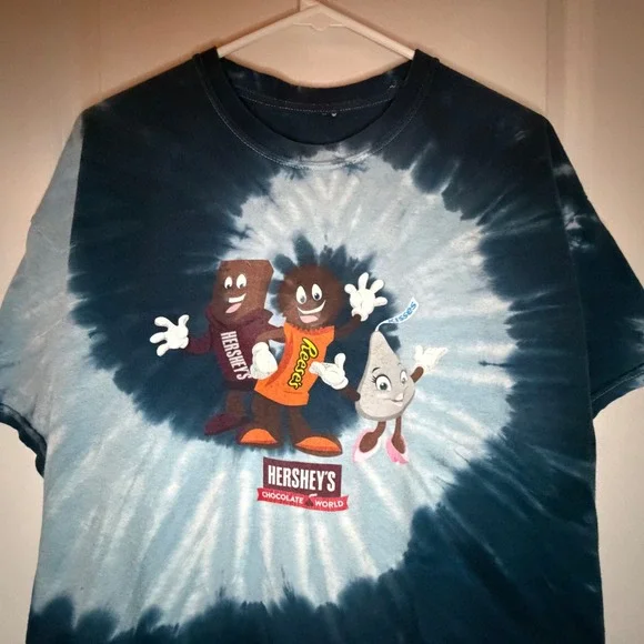 Vintage Y2K Hershey's Chocolate World Tie Dye Reese's Kisses‎ Mascots Sz Mens XL