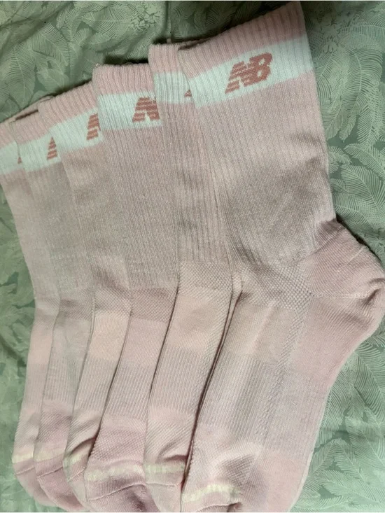 New Balance Light Pink Crew Socks with White Band - 6 Pack