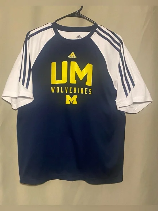 Adidas University of Michigan Wolverines Navy Blue Short Sleeve  shirt Mens M