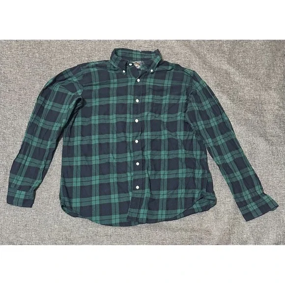 American Living Men's XL Plaid‎ Long Sleeve Shirt