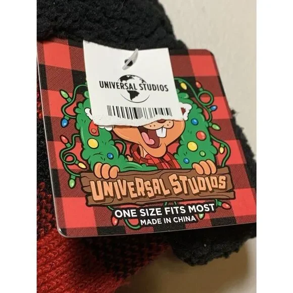 Universal Studios Slipper Cabin Socks Earl's Tree Farm Sherpa Lined  Nonslip NWT
