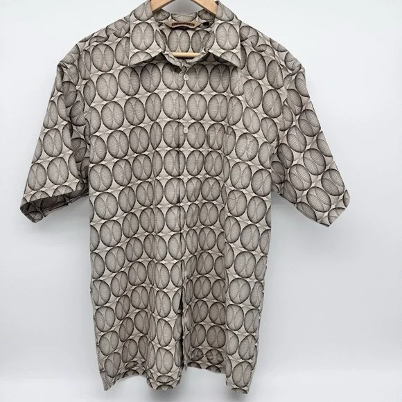 Vintage 80's/90's‎ Quicksilver Surf Geometric Button Up Shirt Hong Kong Medium