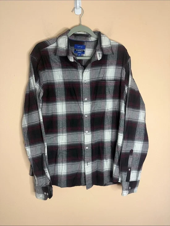 Apt. 9 Men's Black, White & Burgundy Plaid Button-Down Shirt