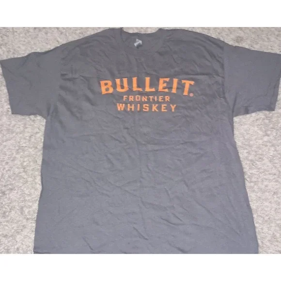 Mens Gildan Bulleit Frontier Whiskey T Shirt Sz XL Color Gray Orange Liquor Fan